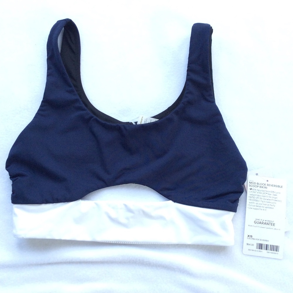 Athleta reversible bikini top